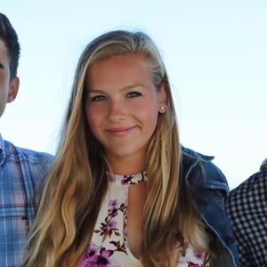 Meet your Posher, Addy